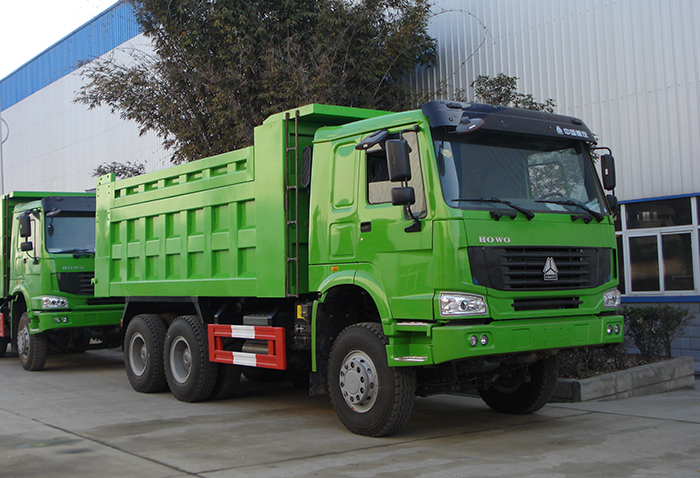 重汽豪沃后雙橋自卸車